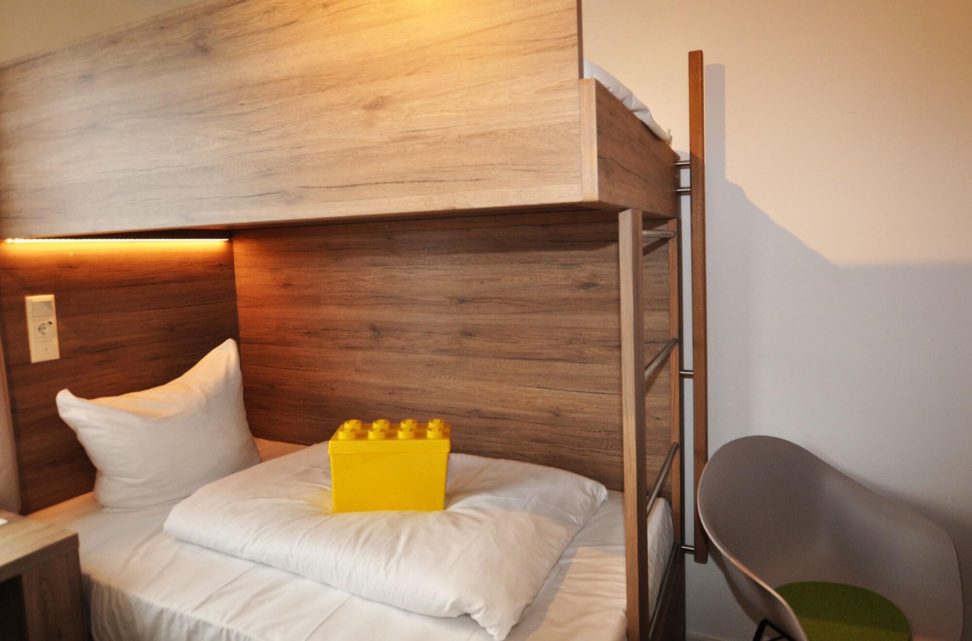 Perlach Allee By Blattl Hotel 3*